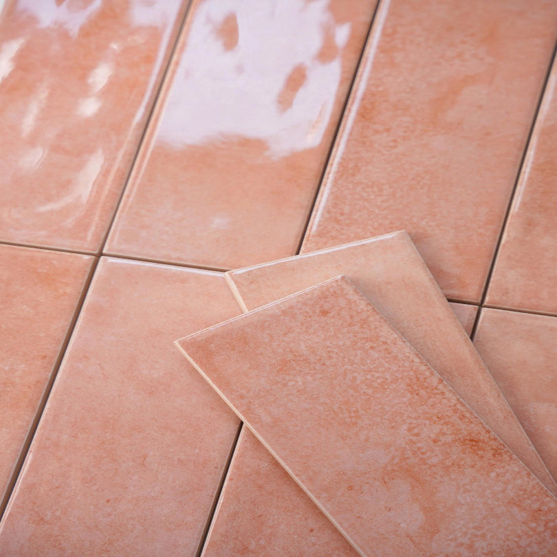 Curved face tile 75x300mm DS75304